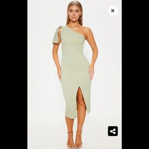 Sage Green Size 6 Dress from Pretty Little Thing